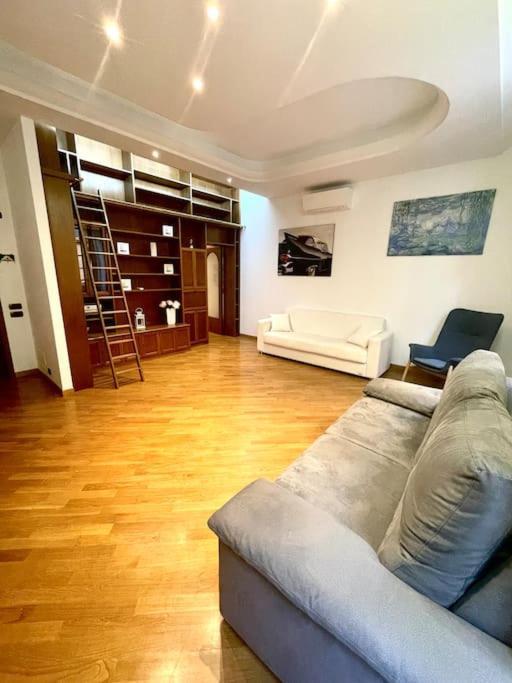 Colosseum Charming Stay روما المظهر الخارجي الصورة
